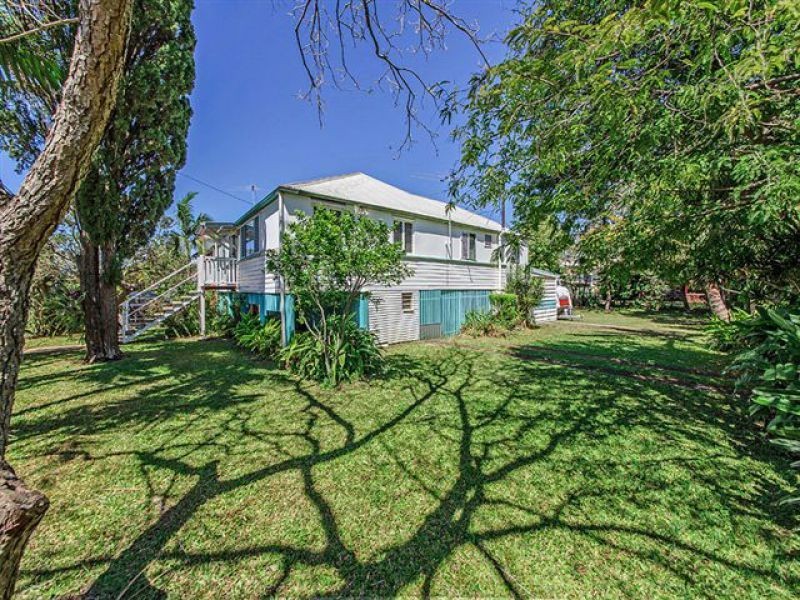 30 Ambool Street, Lota QLD 4179