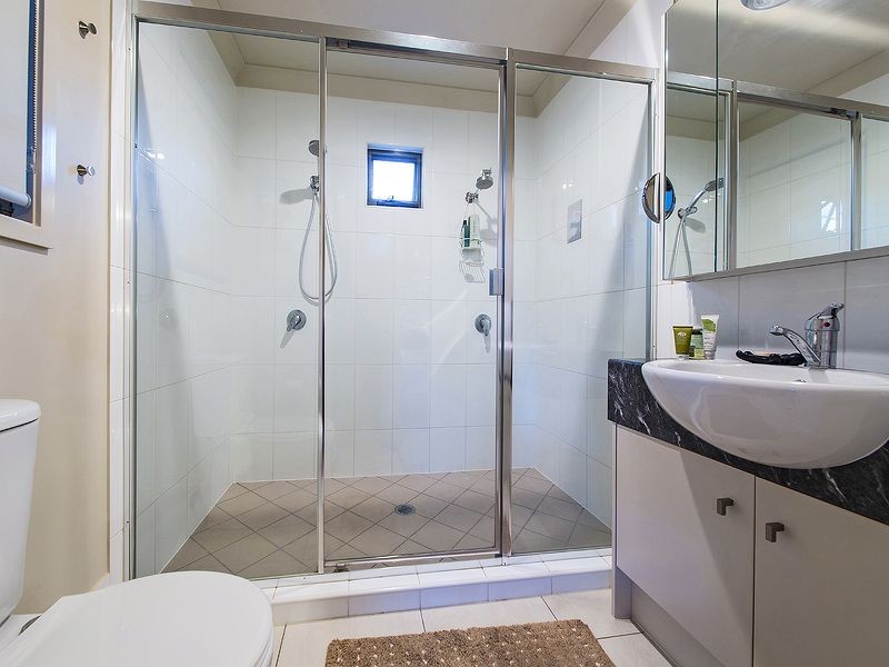 1/51-55 Daniells, Carina QLD 4152