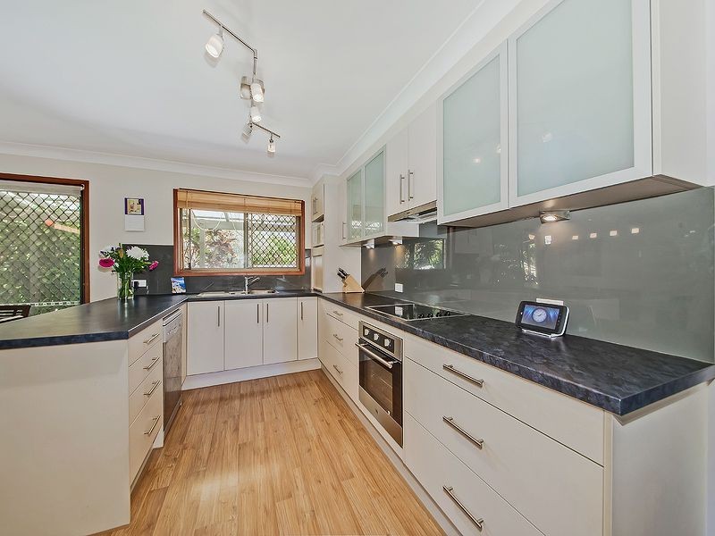 60 Amberjack Street, Manly West QLD 4179