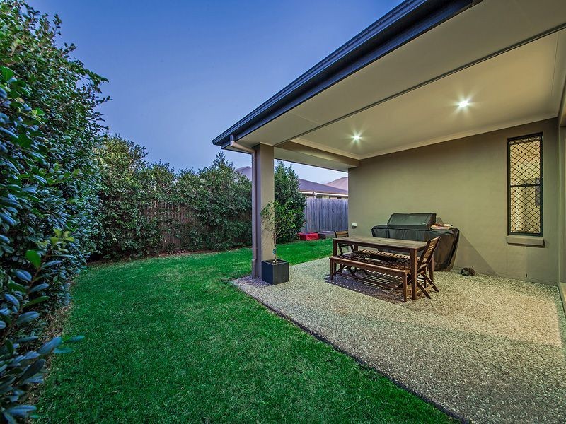 58 Higgs Cct, Wynnum West QLD 4178