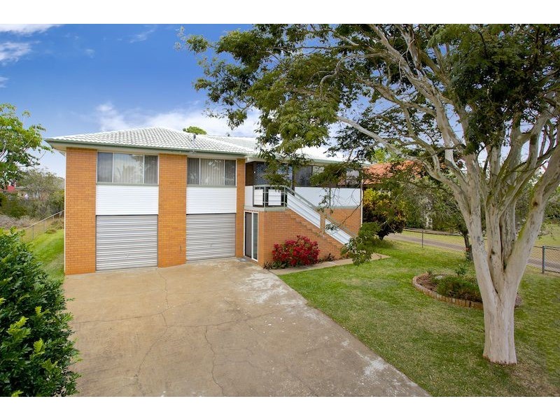 21 Natasha St, Wynnum West QLD 4178
