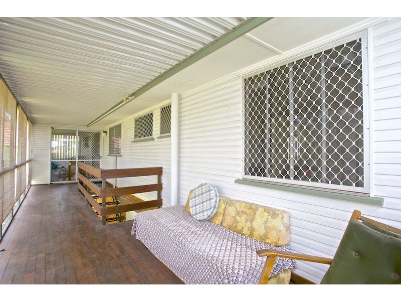 21 Natasha St, Wynnum West QLD 4178
