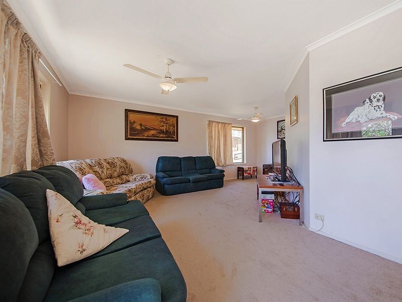 1 Norfolk St, Hillcrest QLD 4118