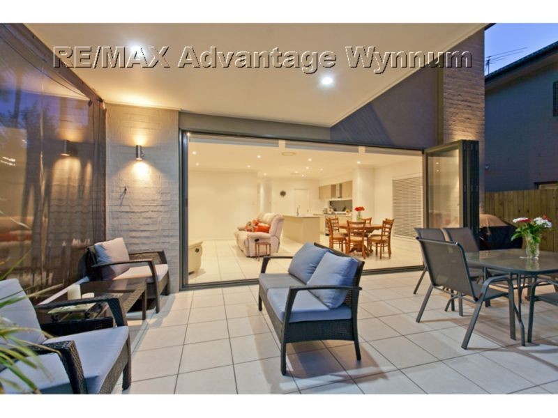 9 Parkview Ave, Wynnum QLD 4178