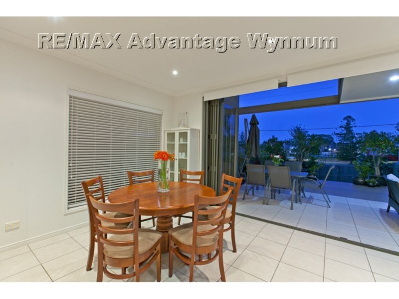9 Parkview Ave, Wynnum QLD 4178