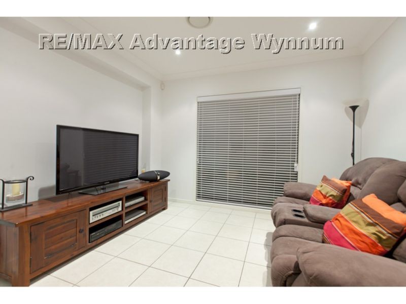 9 Parkview Ave, Wynnum QLD 4178