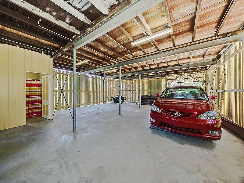 33 Seaford Street, Wynnum QLD 4178