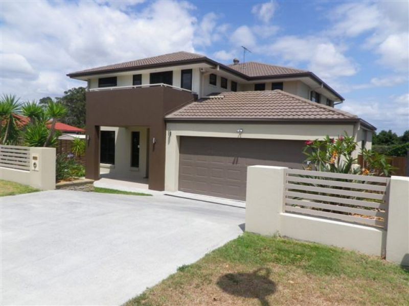 4 Willis Street, Wakerley QLD 4154