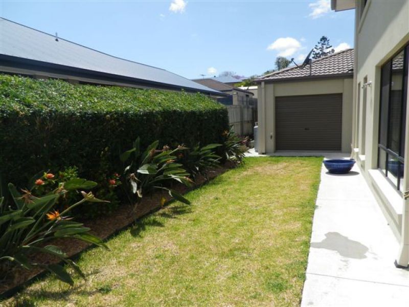 4 Willis Street, Wakerley QLD 4154