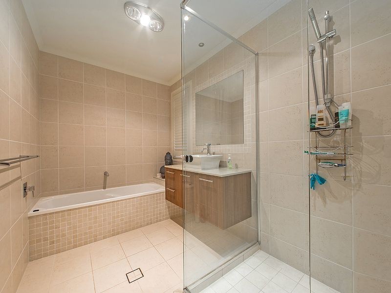 340 Main Rd, Wellington Point QLD 4160