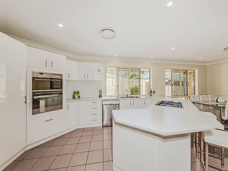 76 Castlerea Street, Tingalpa QLD 4173