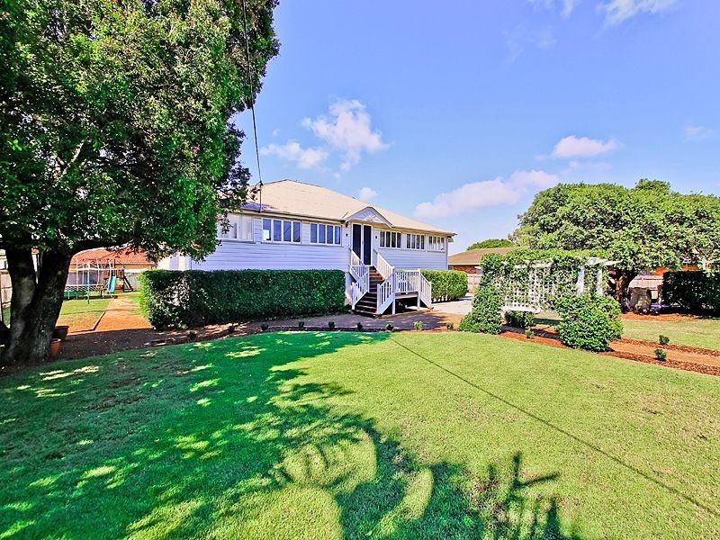 144 Preston Rd, Manly West QLD 4179