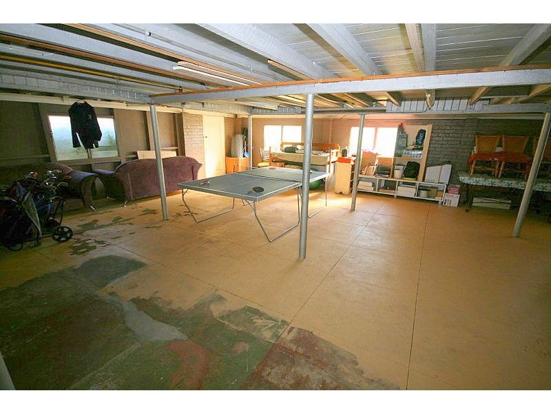 144 Preston Rd, Manly West QLD 4179