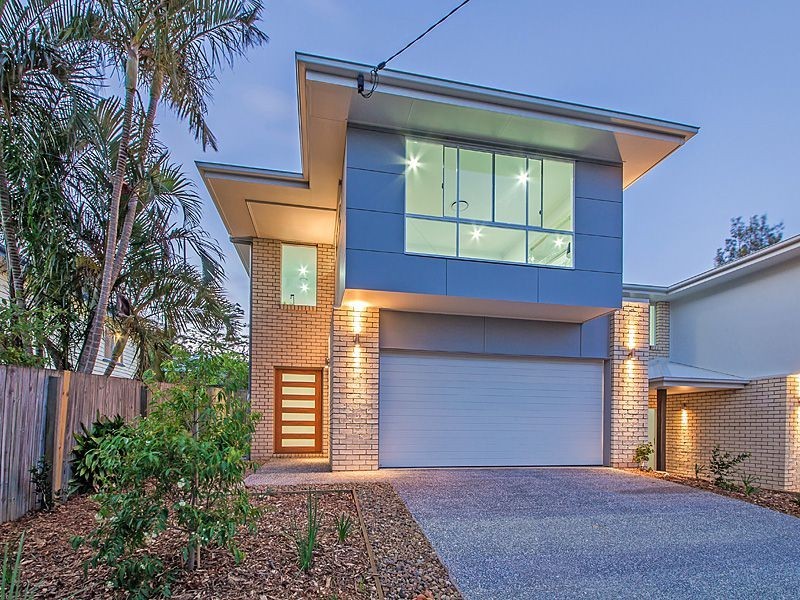 39 Curtis St, Manly QLD 4179