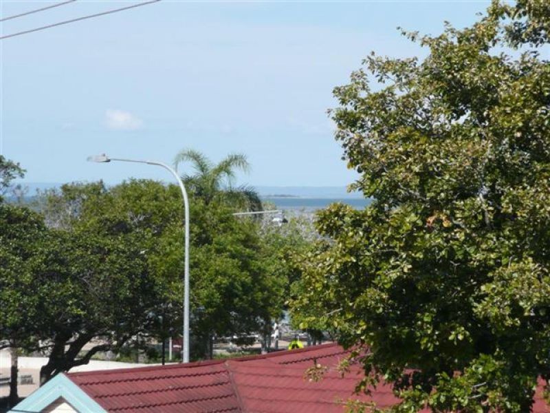 9/127 Wynnum Esplanade, Wynnum QLD 4178