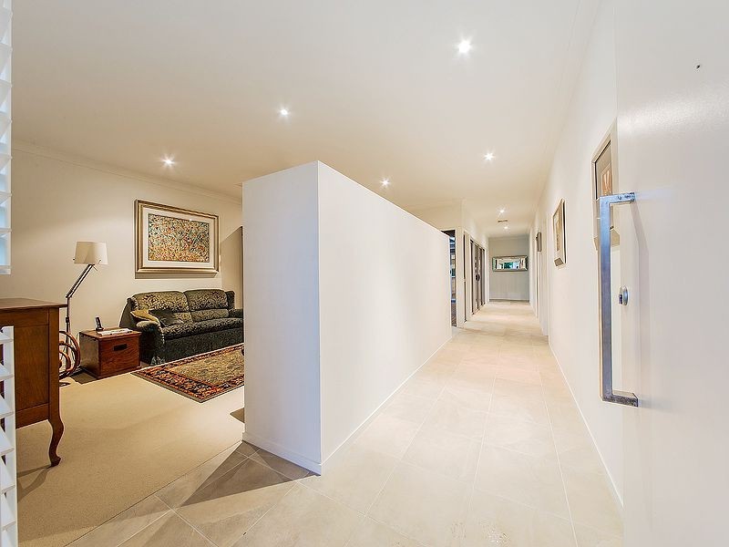 31 Macquarie Sreet, Wakerley QLD 4154