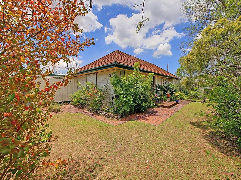 26 Gristock St, Coorparoo QLD 4151