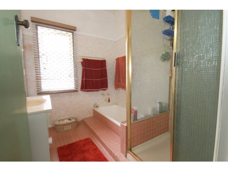 41 Haylock Street, Wynnum QLD 4178