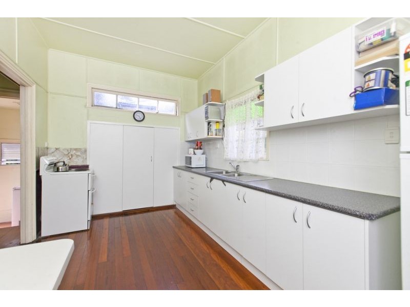 78 Britannia St, Manly QLD 4179