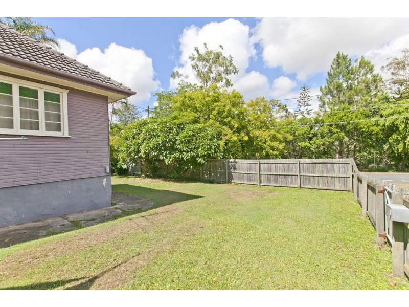 78 Britannia St, Manly QLD 4179