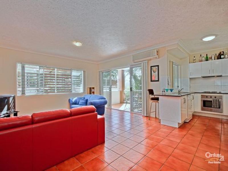 2/78 Berrima St, Wynnum QLD 4178