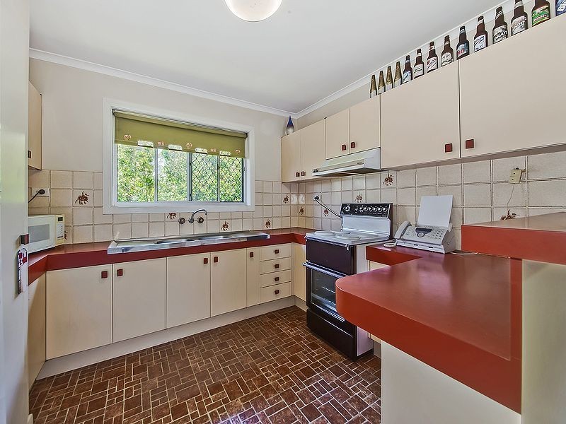 62 West Avenue, Wynnum QLD 4178