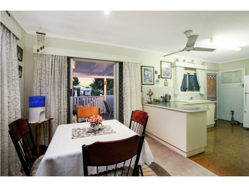 5 Hellyer St, Wynnum West QLD 4178