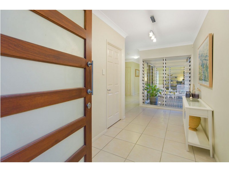 95 Tamaree Ave, Wynnum QLD 4178