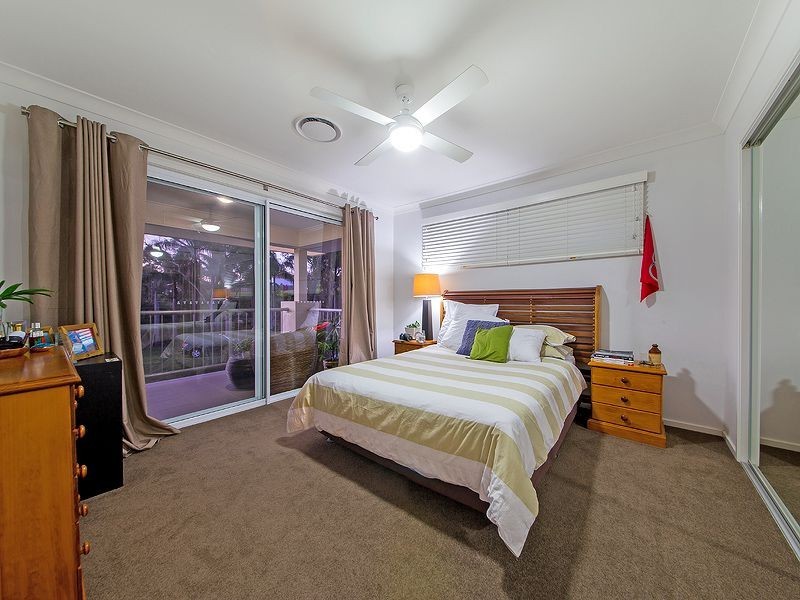 10 Doherty Place, Wakerley QLD 4154