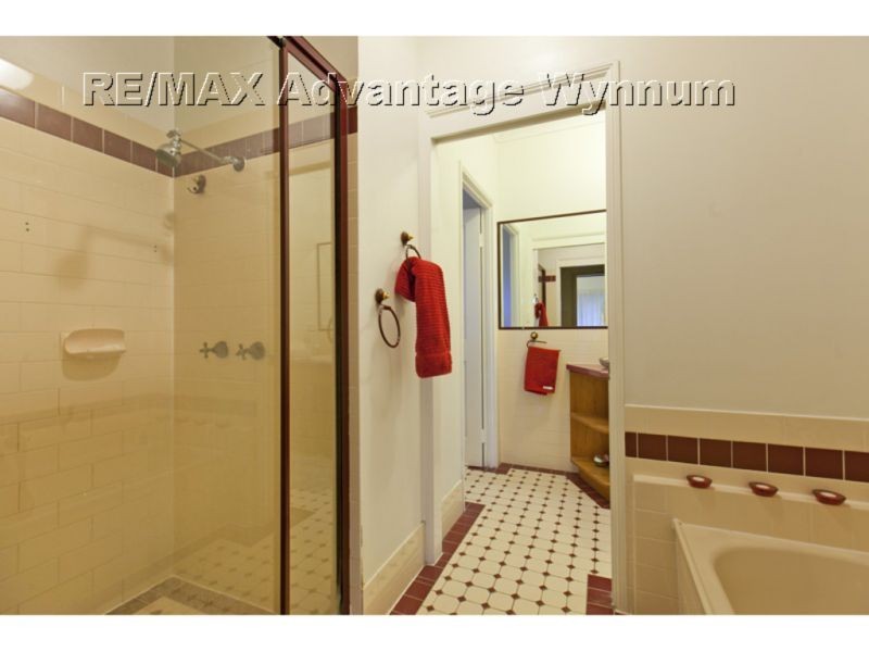 14 Belgamba St, Lota QLD 4179