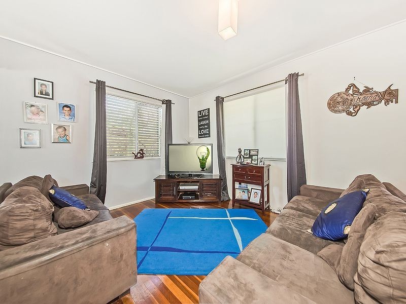 56 Bulgin Avenue, Wynnum West QLD 4178