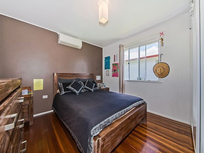 56 Bulgin Avenue, Wynnum West QLD 4178