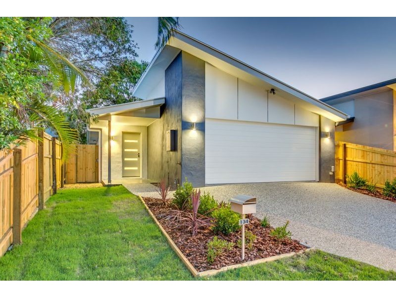 134 Cameron Parade, Wynnum QLD 4178