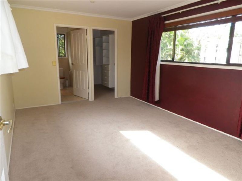 42 Mandalay Street, Fig Tree Pocket QLD 4069