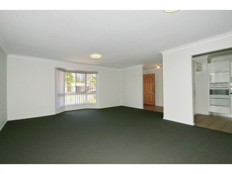 64 Sunshine Drive, Cleveland QLD 4163