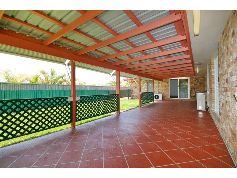 64 Sunshine Drive, Cleveland QLD 4163