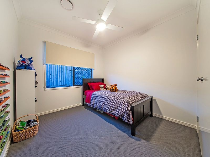 7 Brushbox Pl, Wakerley QLD 4154