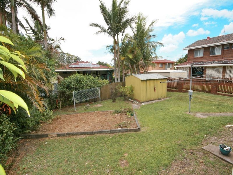 58 Roseberry Parade, Wynnum West QLD 4178