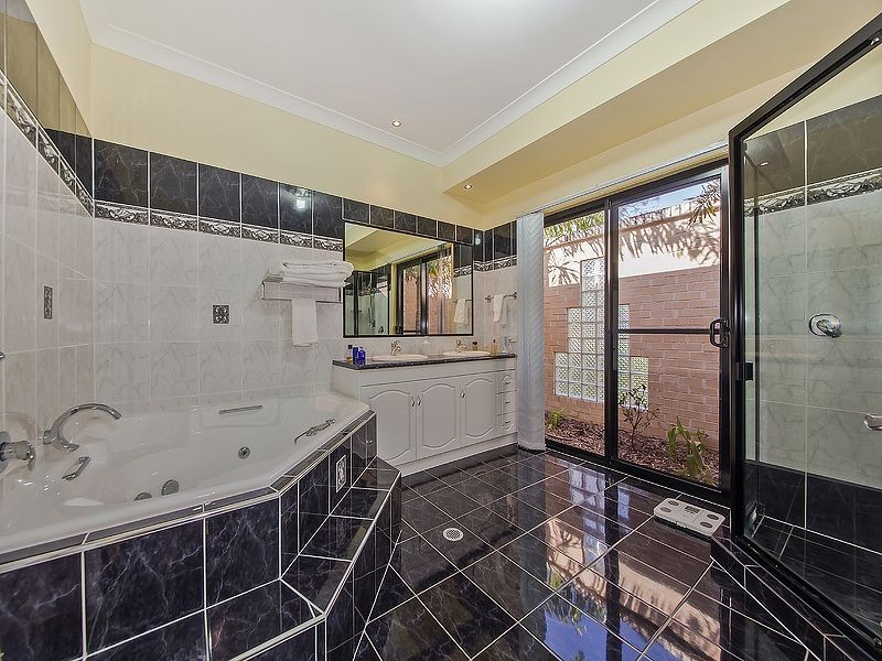 25-29 Archer Ct, Chambers Flat QLD 4133