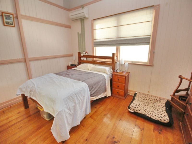 37 Third Street, Camp Hill QLD 4152