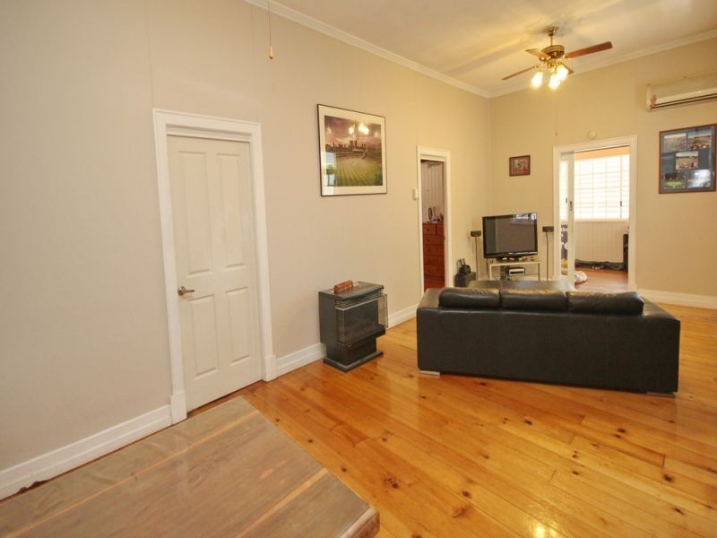 37 Third Street, Camp Hill QLD 4152