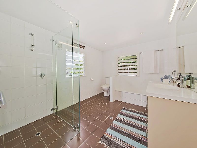 253 Ernest Street, Lota QLD 4179