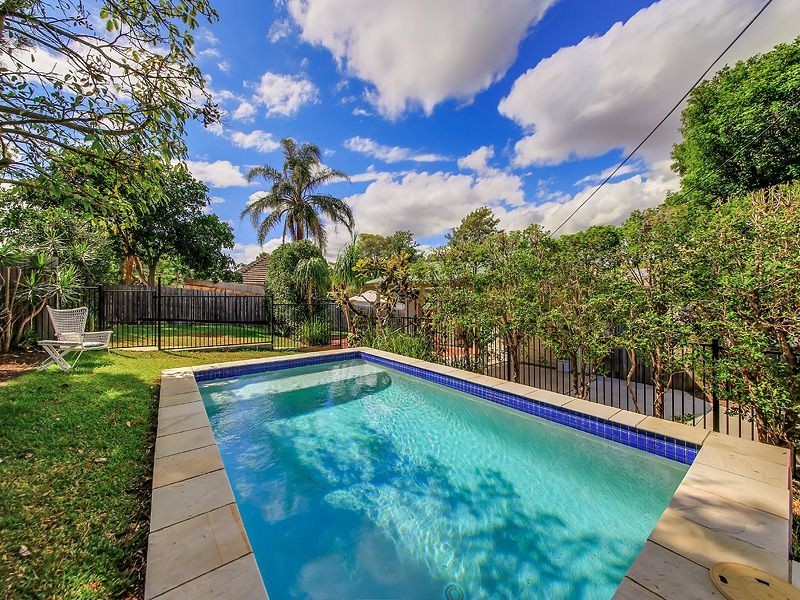 253 Ernest Street, Lota QLD 4179