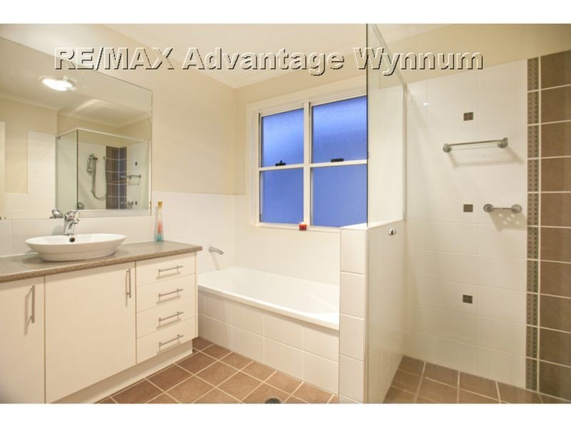 44a Parkview Ave, Wynnum QLD 4178