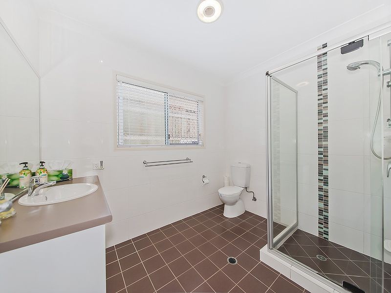 28 Ure St, Wynnum QLD 4178