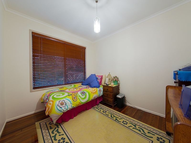 7 Boondara St, Manly West QLD 4179