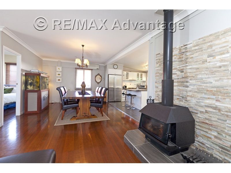 94 Whites Rd, Manly West QLD 4179