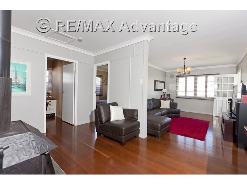 94 Whites Rd, Manly West QLD 4179