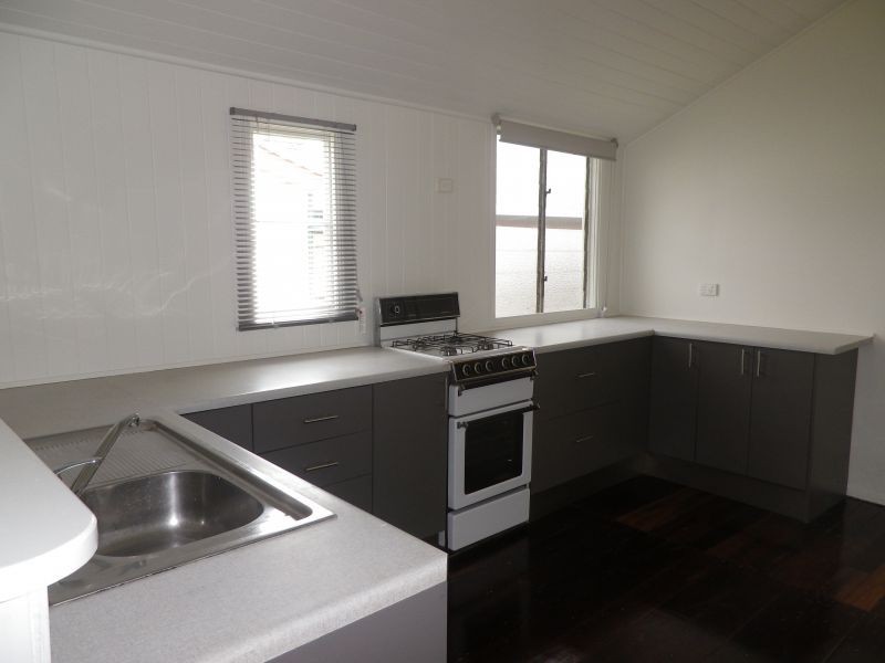 31 Walnut Street, Wynnum QLD 4178
