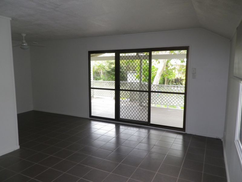 31 Walnut Street, Wynnum QLD 4178